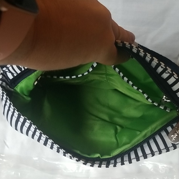 Thirty-One Organizing Shoulder Bag Navy Pinstripe - Picture 6 of 8